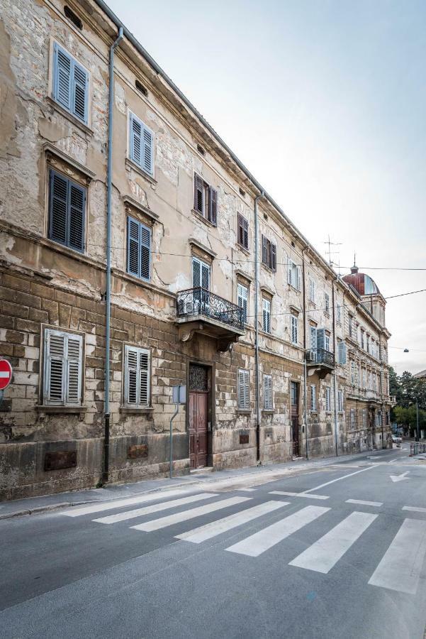 Pula City Center Apartments Exterior photo
