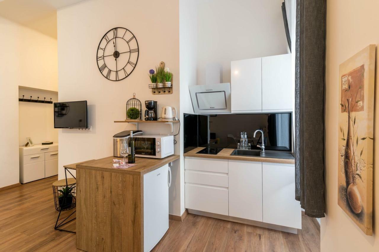 Pula City Center Apartments Exterior photo