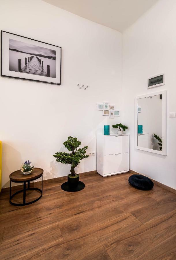 Pula City Center Apartments Exterior photo